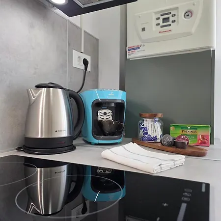 Lety's Cosy Apartment, Free Parking And Wifi Lejlighed *